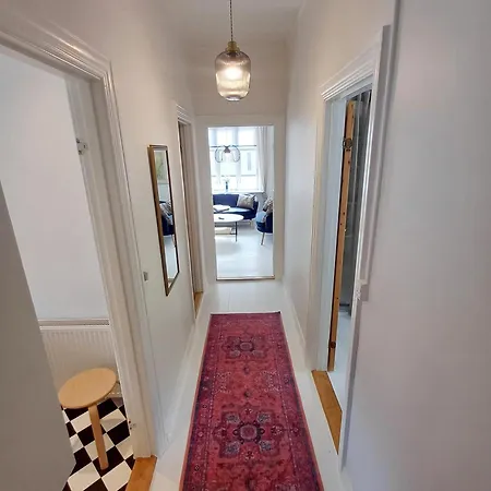 Exclusive Luxury With Free Private Parki