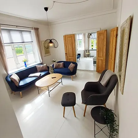 Exclusive Luxury With Free Private Parki Appartement *